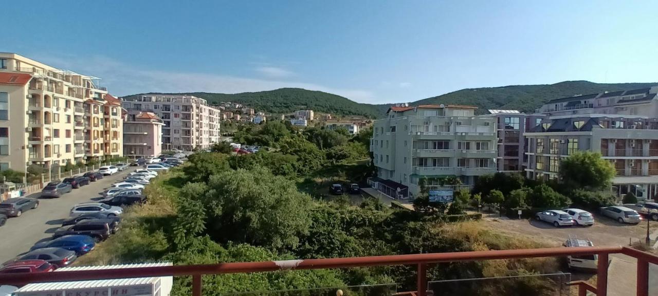Studio 200 m море Светий Влас Екстер'єр фото